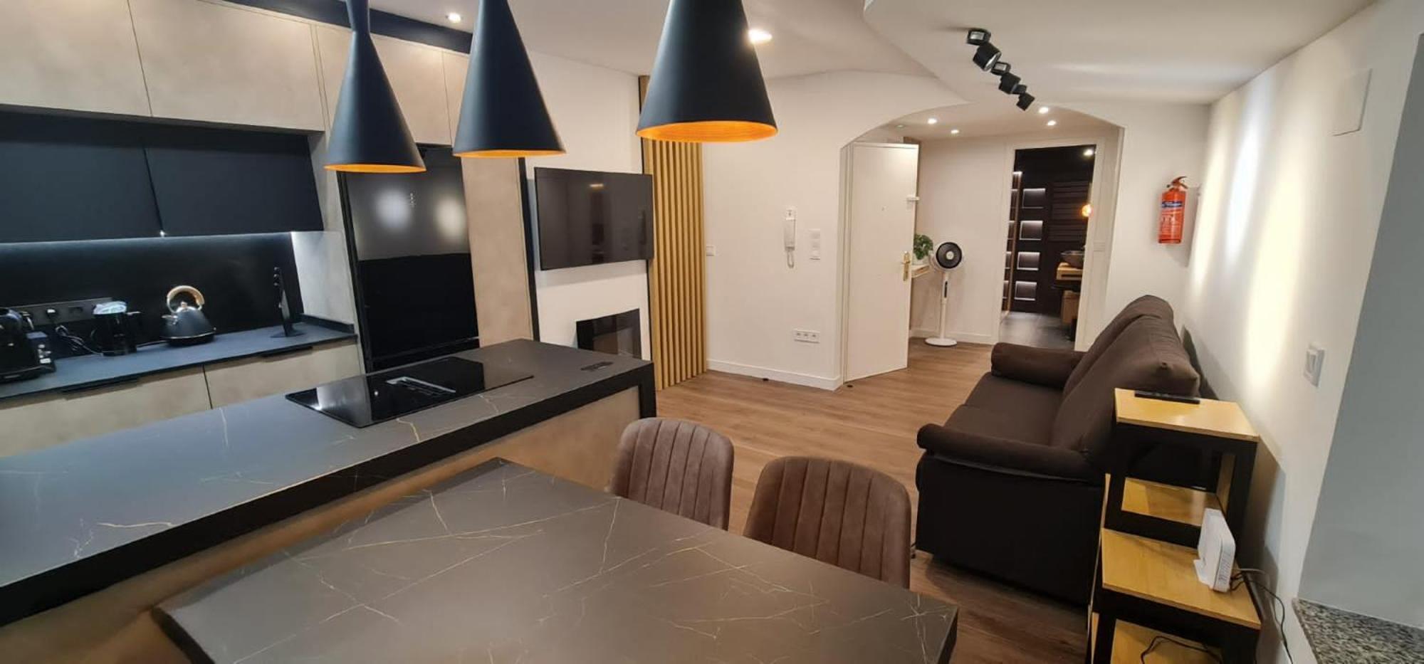Atico De Diseno En El Centro Apartamento Oviedo Exterior foto